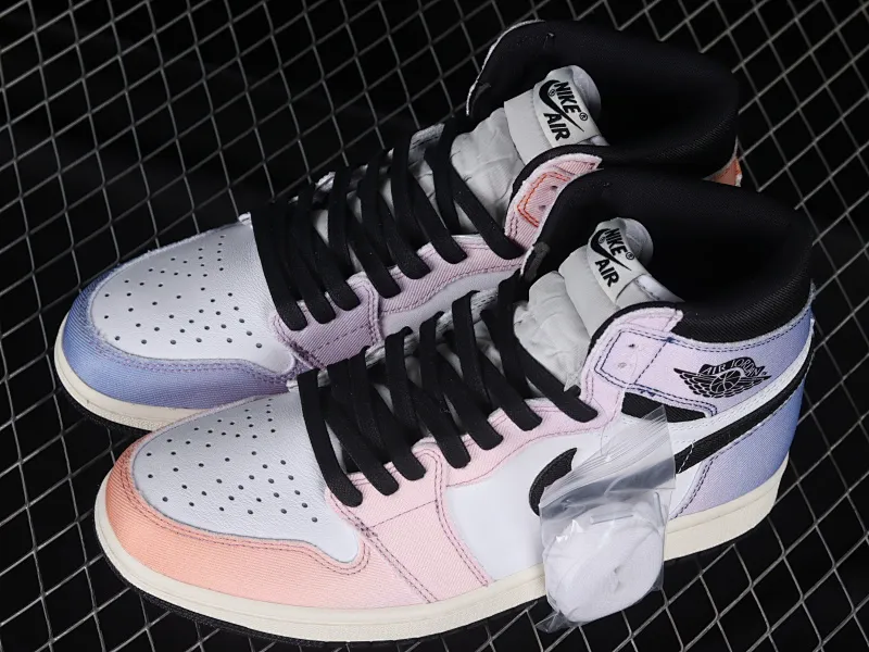 All categories Air Jordan Jordan series basketball shoes Air Jordan 1 High Air Jordan 1 High OG "Skyline" AJ1 Jordan 1 denim high-top basketball shoes DX0054-805